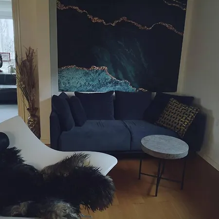 Charming Renovated House In Odder - Family-Friendly Retreat 度假居 *