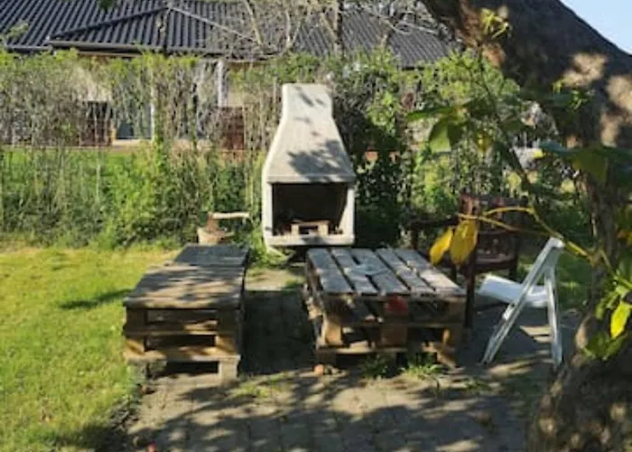 Charming Renovated House In Odder - Family-Friendly Retreat 欧德尔